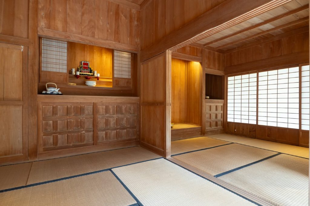 personalized wood home pieces